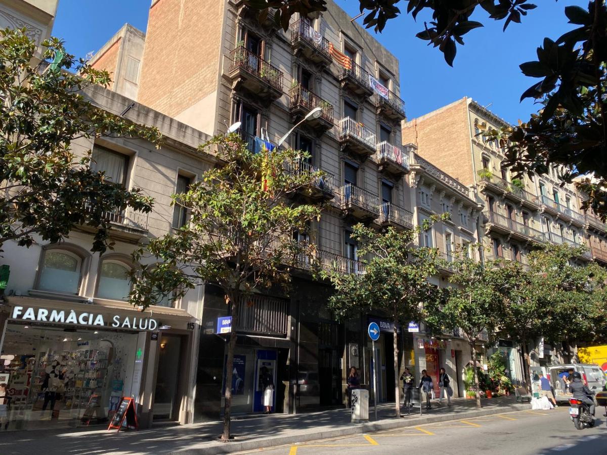 Barcelona Housing Recommend For Students Барселона Екстер'єр фото